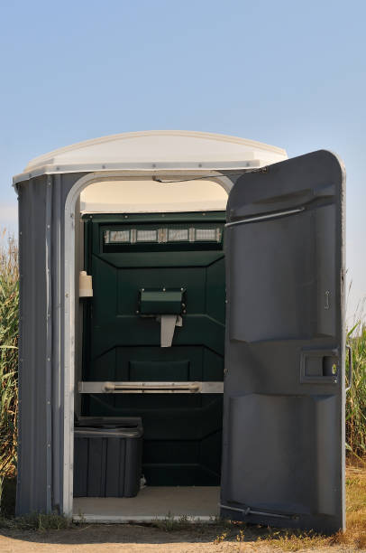 Best Porta potty delivery and setup  in Douglas, WY